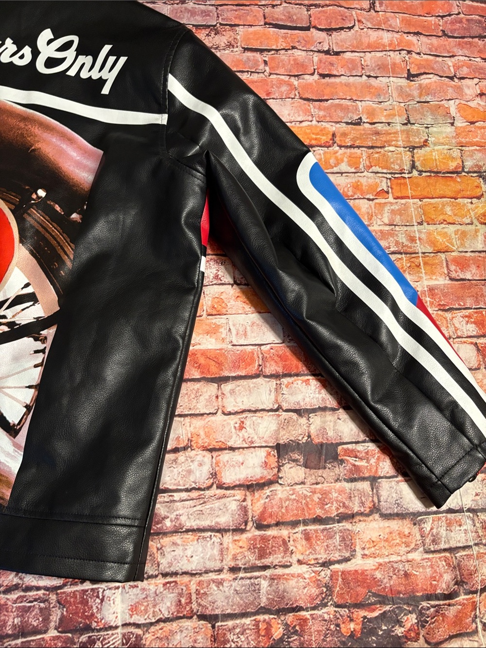 Members Only Jacket - Picture 13 of 13